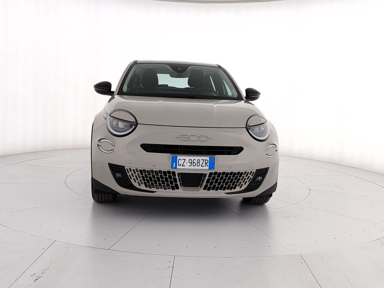 Fiat 600 Hybrid 145 CV DCT MHEV imagem 2