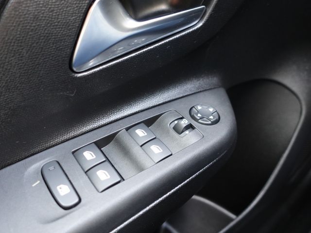 Fahrzeugabbildung Opel Corsa F 1.2 Turbo GS SHZ,Kam.,PDC,Allwetter.,LM