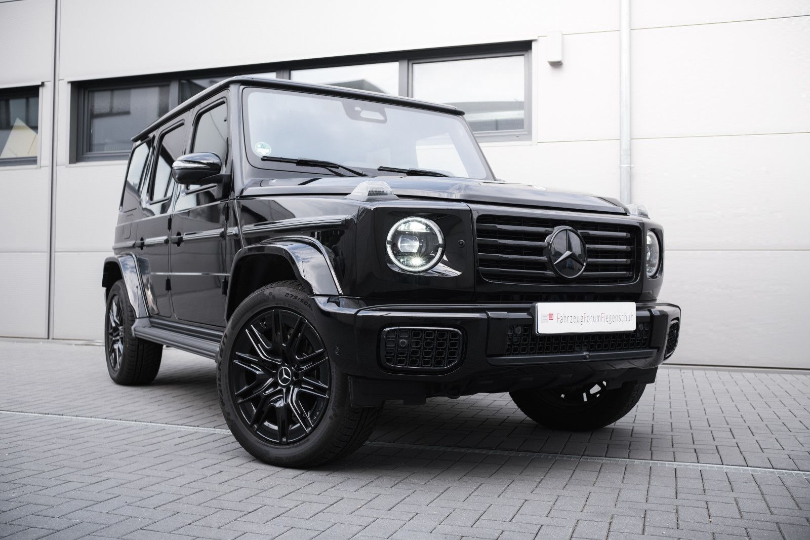 Fahrzeugabbildung Mercedes-Benz G 450d AMG Line-Kom.- Techn.-Night-Pak. SUPERIOR