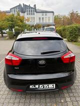 Kia Rio 1.2 , 8 Reifen, Sitzheizung, Klima, Tüv 8/27 - gebrauchte Kia Rio aus dem Jahr 2013