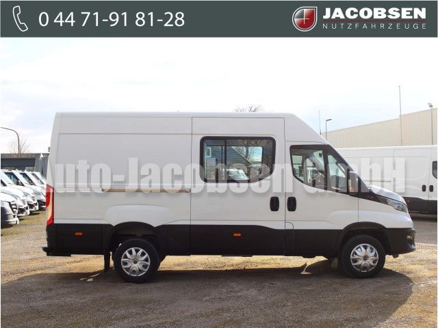 Fahrzeugabbildung Iveco Daily 50C18 Teilverglast / Klima / AHK / RFK