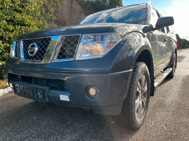 Nissan Navara Pickup Double Cab SE 4X4