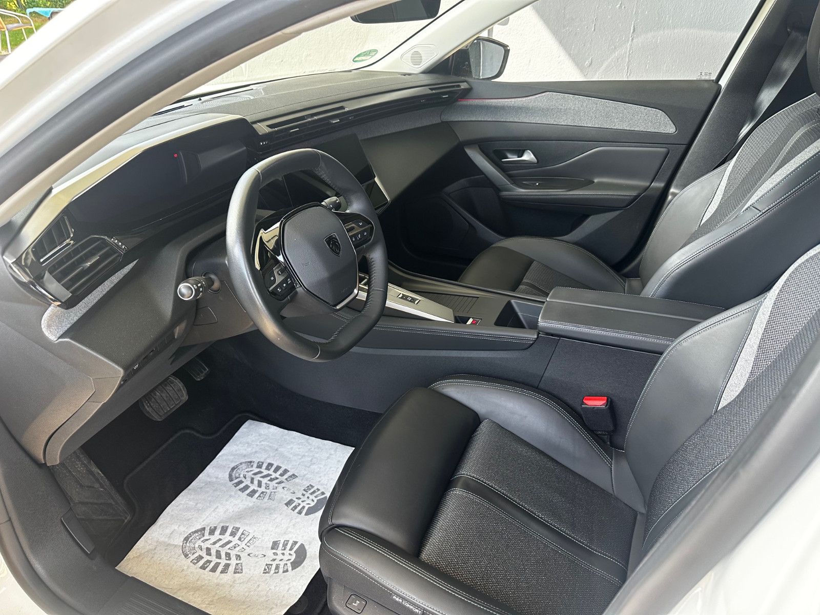 Peugeot 308 1.5 BlueHDi 130 Allure |Kamera|LED|Navi |PDC — Bild 9