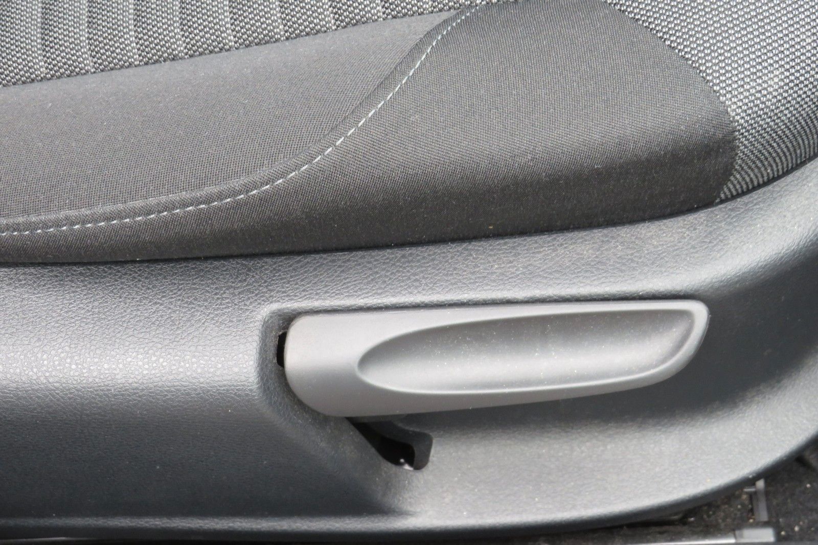 Fahrzeugabbildung Volkswagen Polo V Comfortline KLIMA RADIO SCHECKHEFT