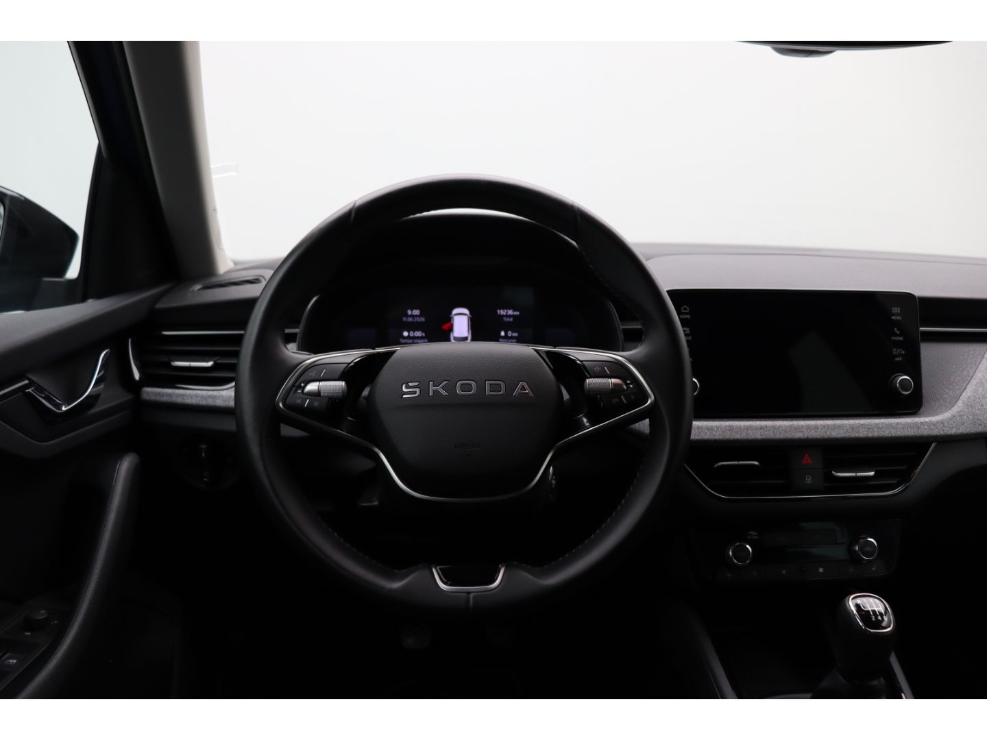 Fahrzeugabbildung SKODA Kamiq 1.0 Selection Kamera SHZ Einparkhilfe vorn
