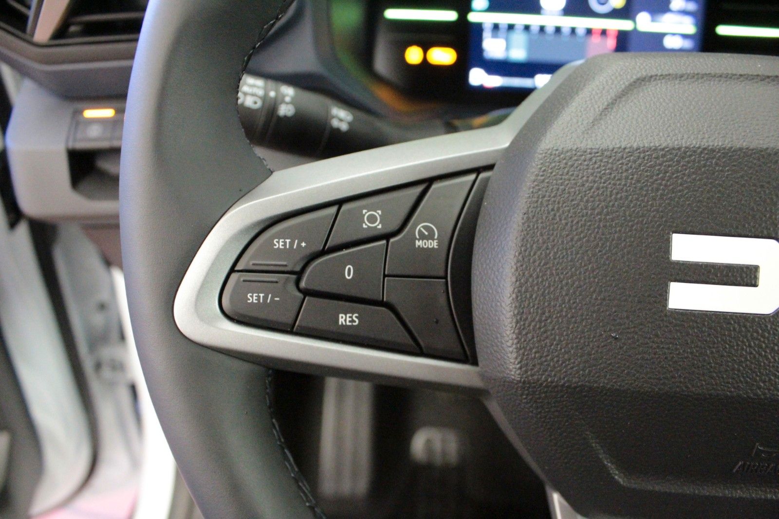 Fahrzeugabbildung Dacia Bigster hybrid 155 Journey #Winterpaket!