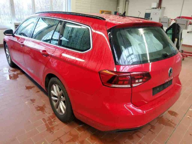 Volkswagen Passat Variant - Bild 5