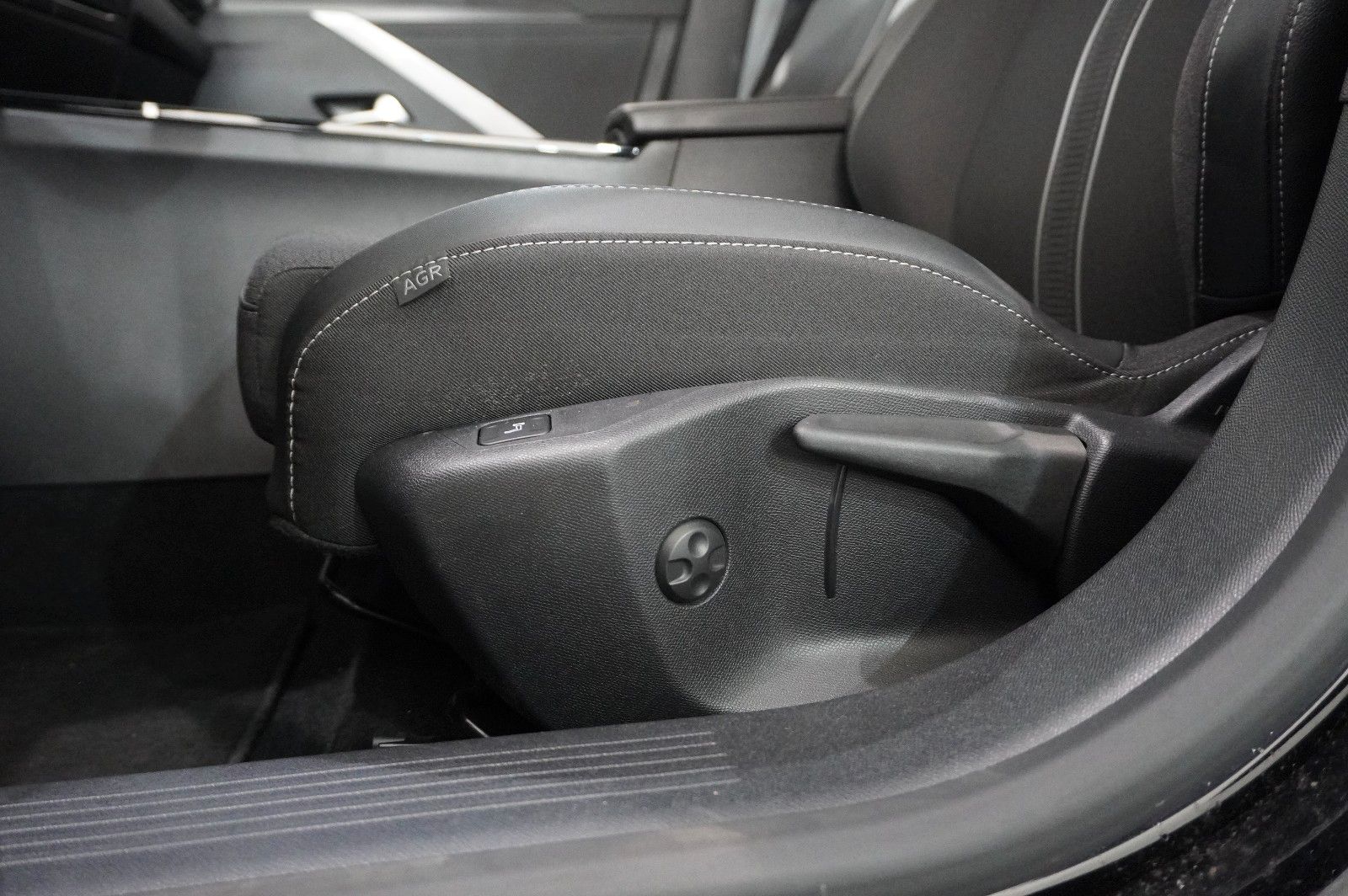 Fahrzeugabbildung Opel Astra L ST 1.5D GS SPORT NAVI/LED/360°/VIRT/DAB+