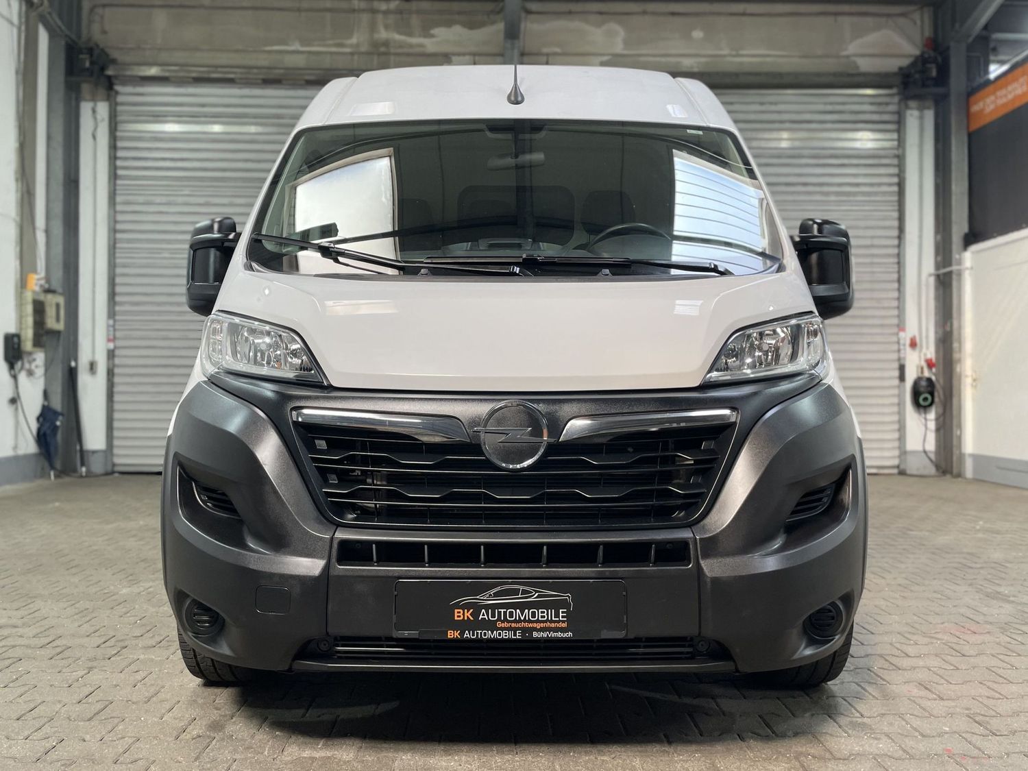 Fahrzeugabbildung Opel Movano HKa L2H2 3,5t Edition #Tempomat#Klima#DAB
