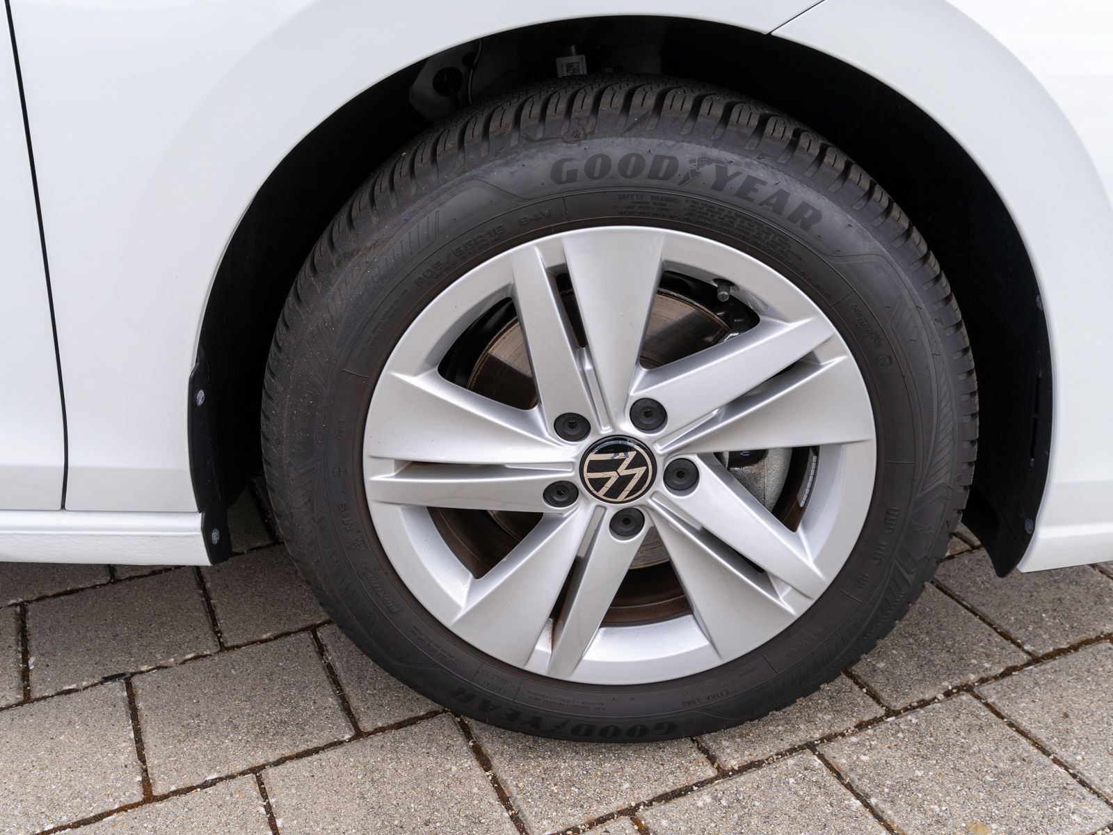 Volkswagen Golf - Bild 10