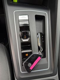 Volkswagen Golf - 11