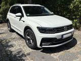 Volkswagen Tiguan 2.0 TSI 162kW DSG 4X4, AHK, Highline R-Li - Cars in Berlin: Privatanbieter