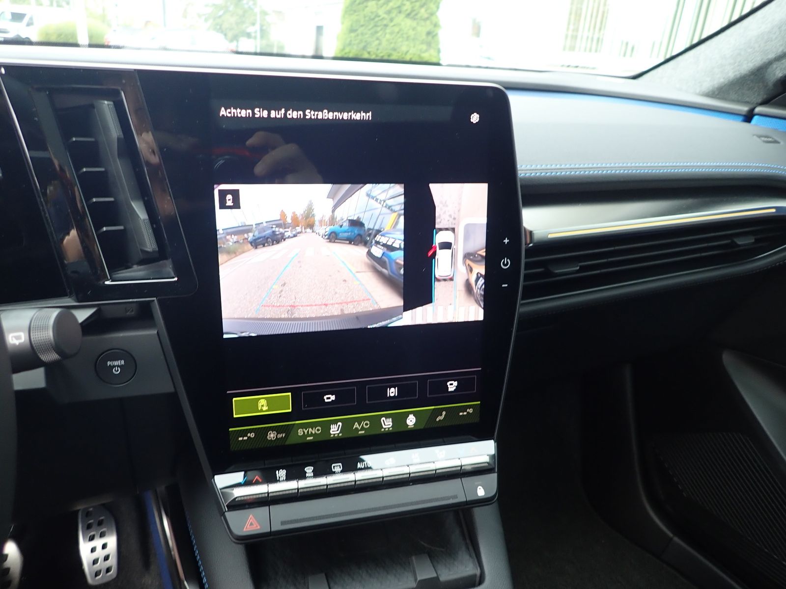 Fahrzeugabbildung Renault Scenic E-TECH 100% ele Esprit Alpine 220 Long Ra