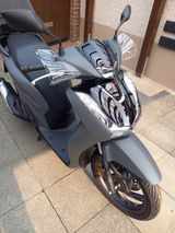 Honda SH 150i  ABS - HONDA ROLLER 150