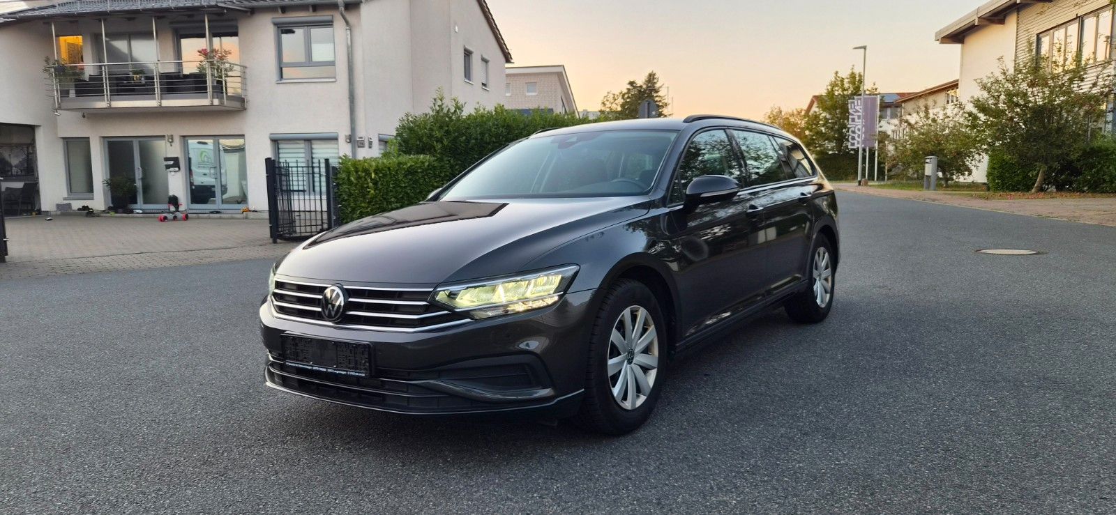 Volkswagen Volkswagen Passat Variant 1 Hand 1 Jahr Gewährleis