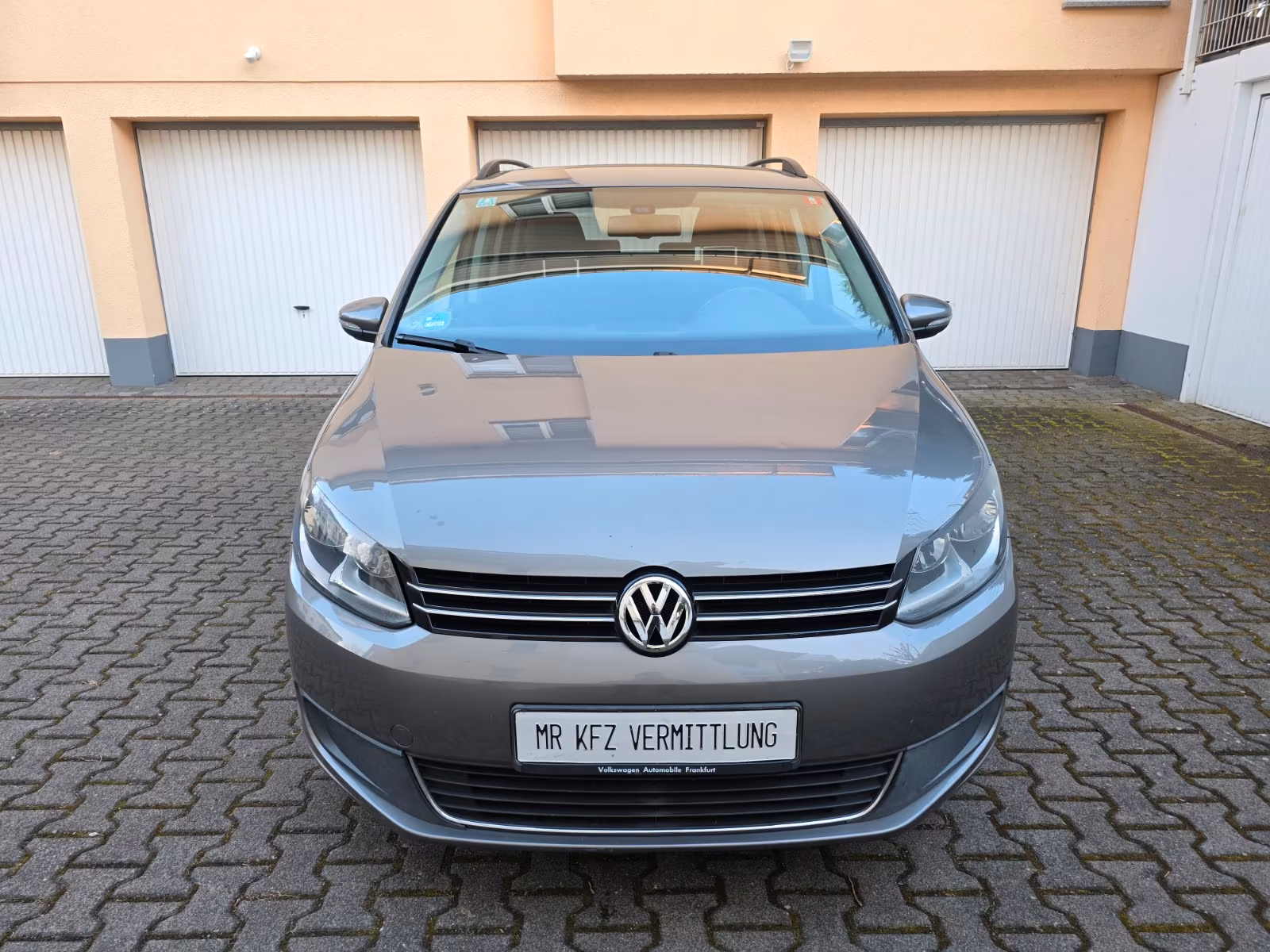 Volkswagen Touran/Navi/Scheckheft/7.Sitzer/Garantie/1.Hand