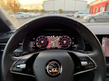 Skoda Scala Monte Carlo+AHK+LED+Pano+App+4xShz