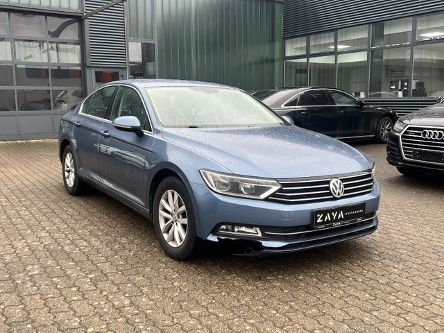 Volkswagen Passat 1.6 TDI Limousine*NAVI*SITZ-HZG*PDC*ACC*