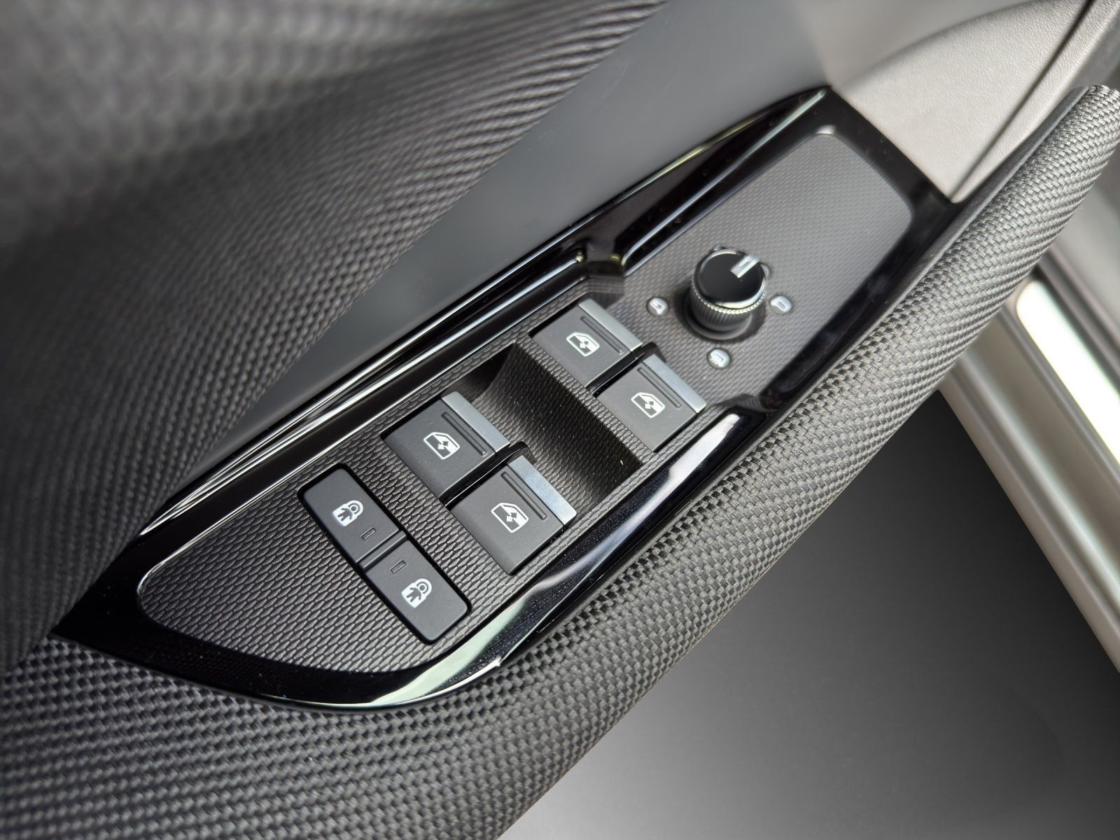 Audi Q3 - Bild 18