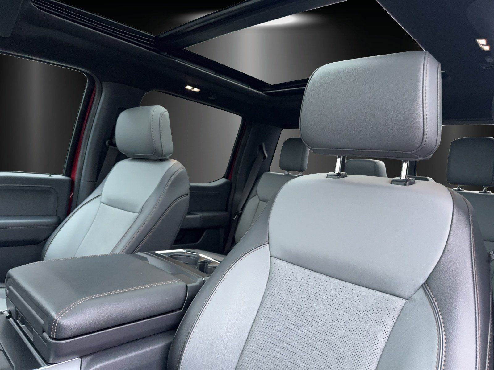 Fahrzeugabbildung Ford F-150 Lariat 4x4 NAVI/AHK/360° KAM/PANORAMADACH