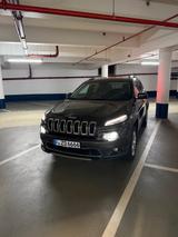 Jeep Cherokee 2.2 MultiJet 147 kW 4x4 Limited Aut... - Jeep Gebrauchtwagen in Frankfurt
