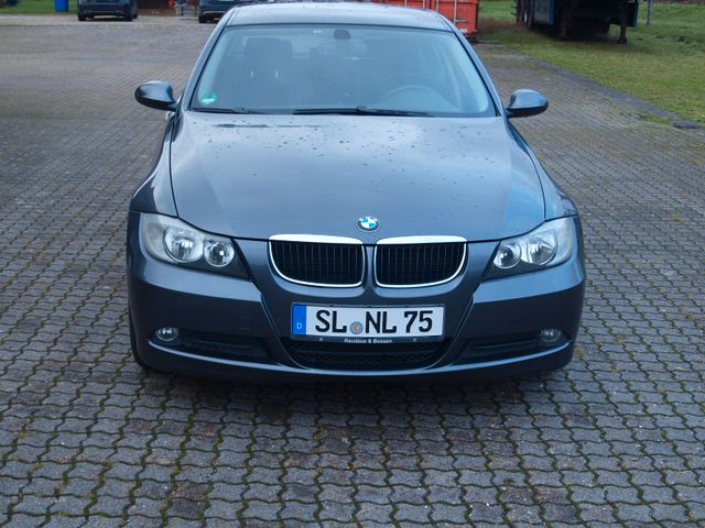 BMW 320 Baureihe 3 Lim. 320d