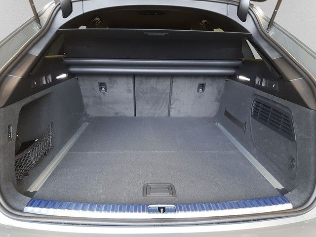 Fahrzeugabbildung Audi A6 Avant S line 45TDI quattro AHK Matrix Navi