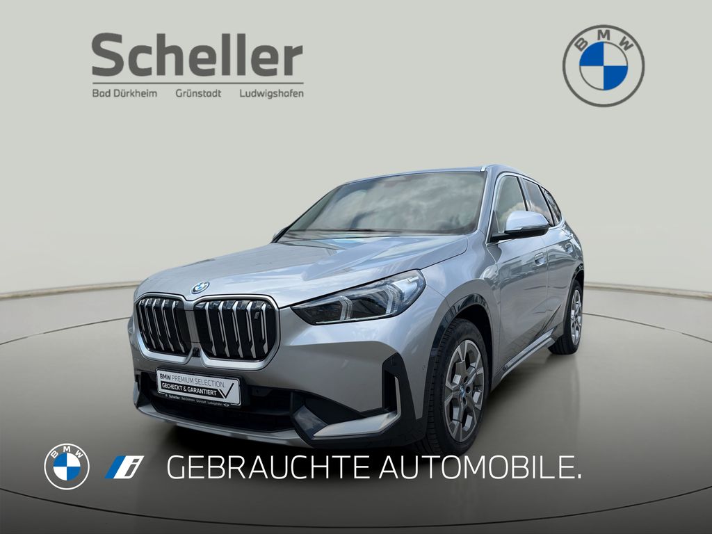 Image of BMW iX1