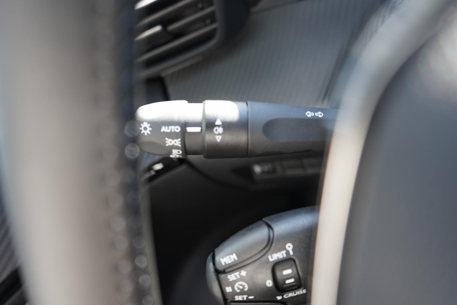 Peugeot 2008 1.2 PureTech LED Navi Tempomat