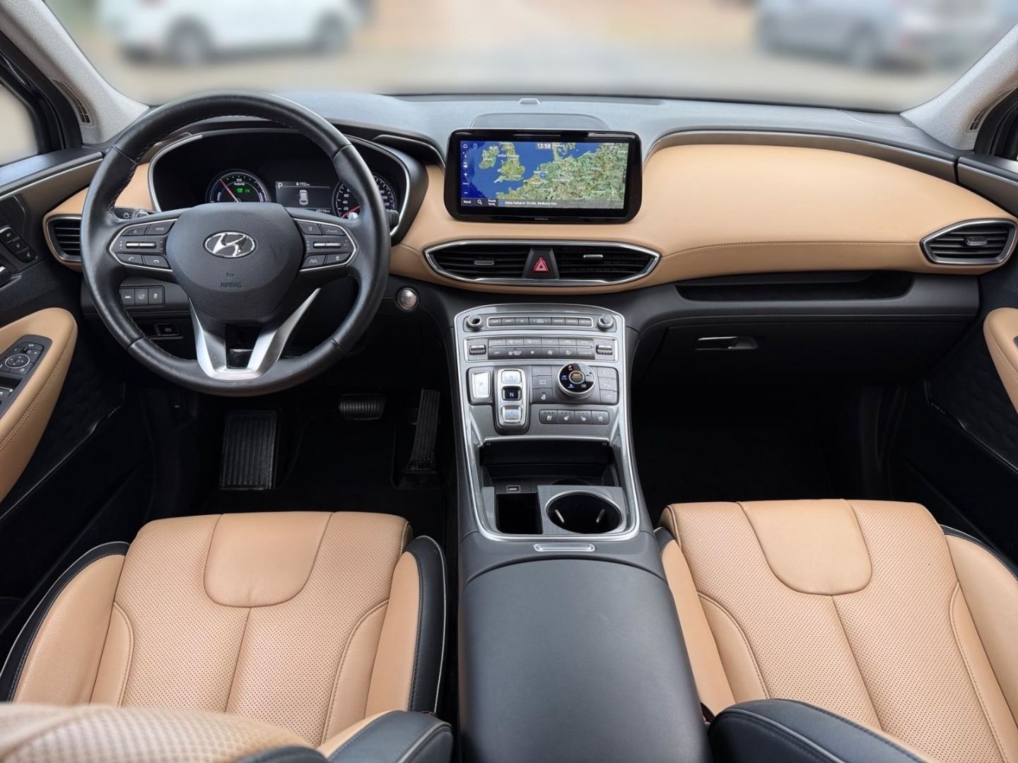 Fahrzeugabbildung Hyundai SANTA FE 1.6T 4WD Hybrid Trend  Navi Kamera LED