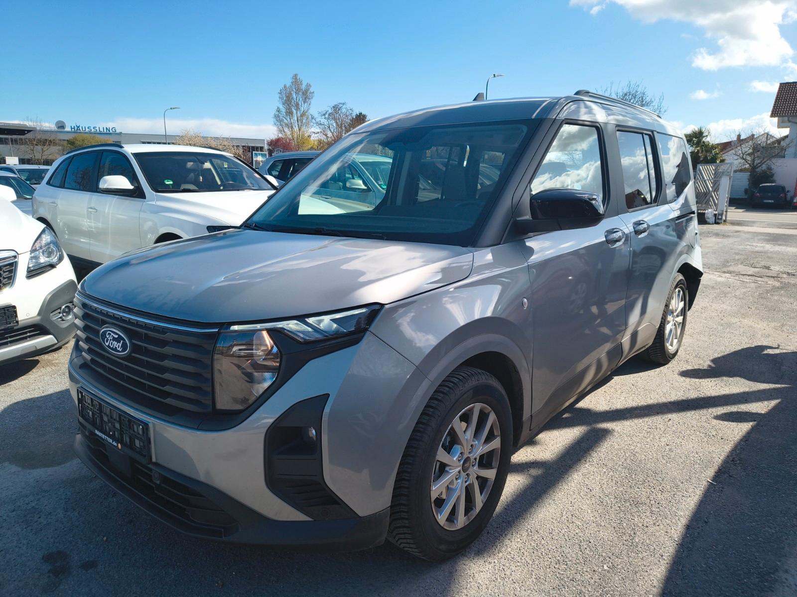 Ford Tourneo Courier Titanium