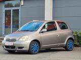 Toyota Yaris 1.0 eco Allwetterreifen / Tüv - Toyota: Eco