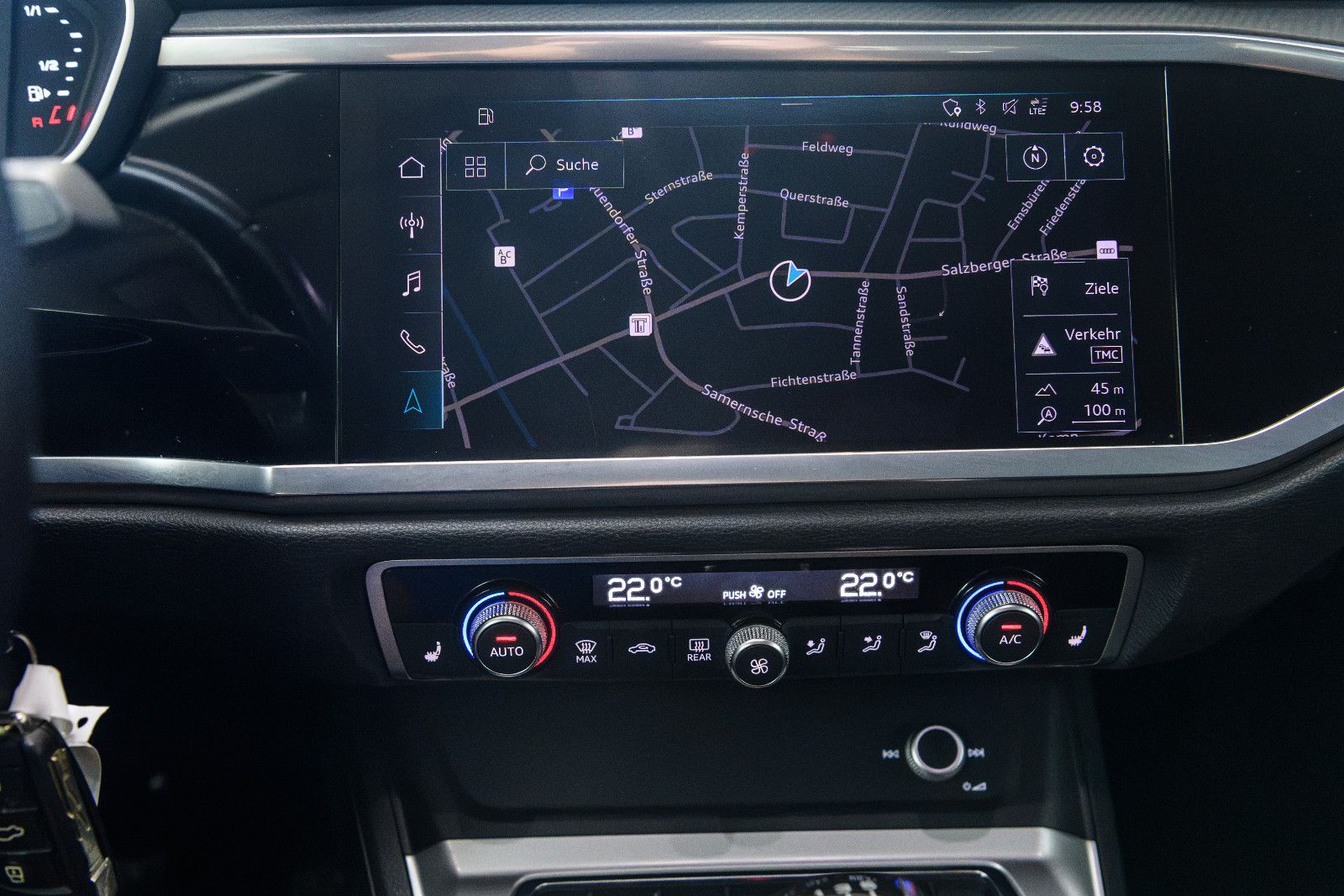 Fahrzeugabbildung Audi Q3 35 TFSI advanced
