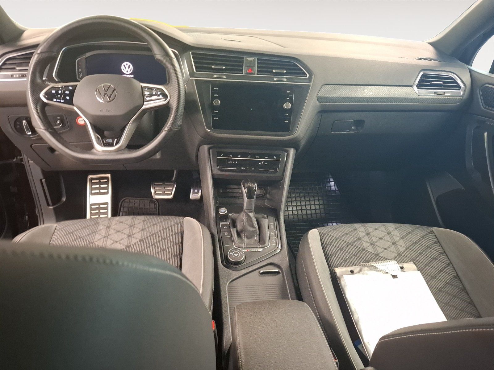 Volkswagen Tiguan Allspace R-Line 4Motion AHK HUD DCC STH foto 8
