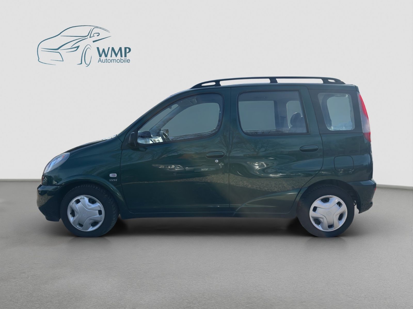 Fahrzeugabbildung Toyota Yaris Verso 1.3 linea Servo/Dachreling/TÜV NEU