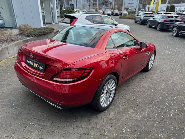 Fahrzeugabbildung Mercedes-Benz SLC 300 H/K RFK LED NAVI