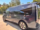 Hyundai STARIA 2.2 CRDi Prime 9-Sitzer Automatik 2WD... - Hyundai STARIA von privat