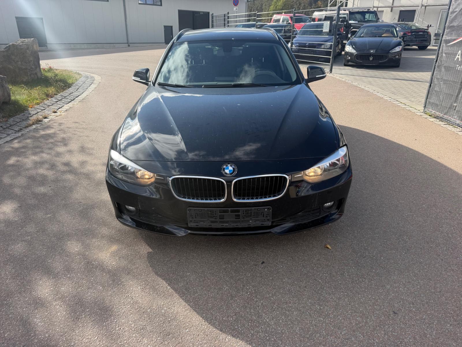 BMW 316 2014 — rear view