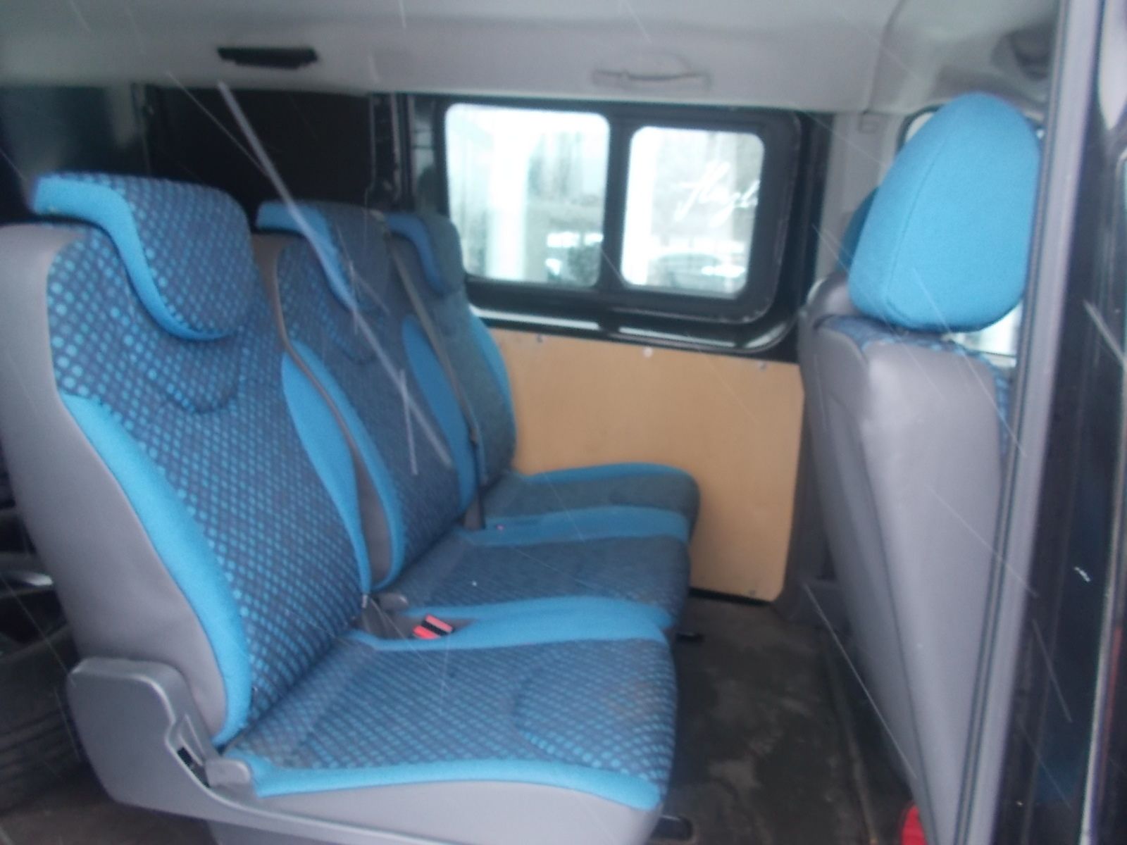Fahrzeugabbildung Fiat Scudo 130 Mjet L2H1 N1 Teilverglast MIXTO AHK