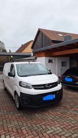 Opel Vivaro Kasten L2 AHK weiß Scheckh. NR, MwSt. aus - Opel Vivaro Gebrauchtwagen in Nürnberg
