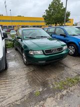 Audi a4 1.8 BENZIN - Audi A4 aus 2000: 1.8