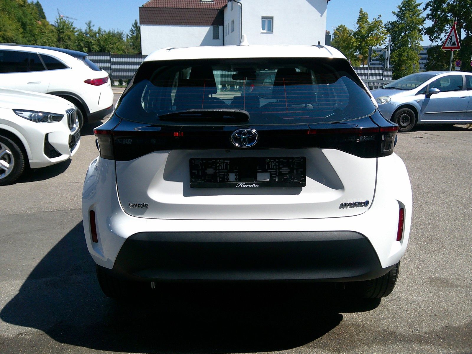 Toyota Yaris Cross Spicy Edition Navi ACC 15J. Garantie imagem 3