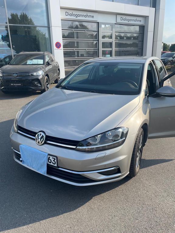 Image of Volkswagen Golf