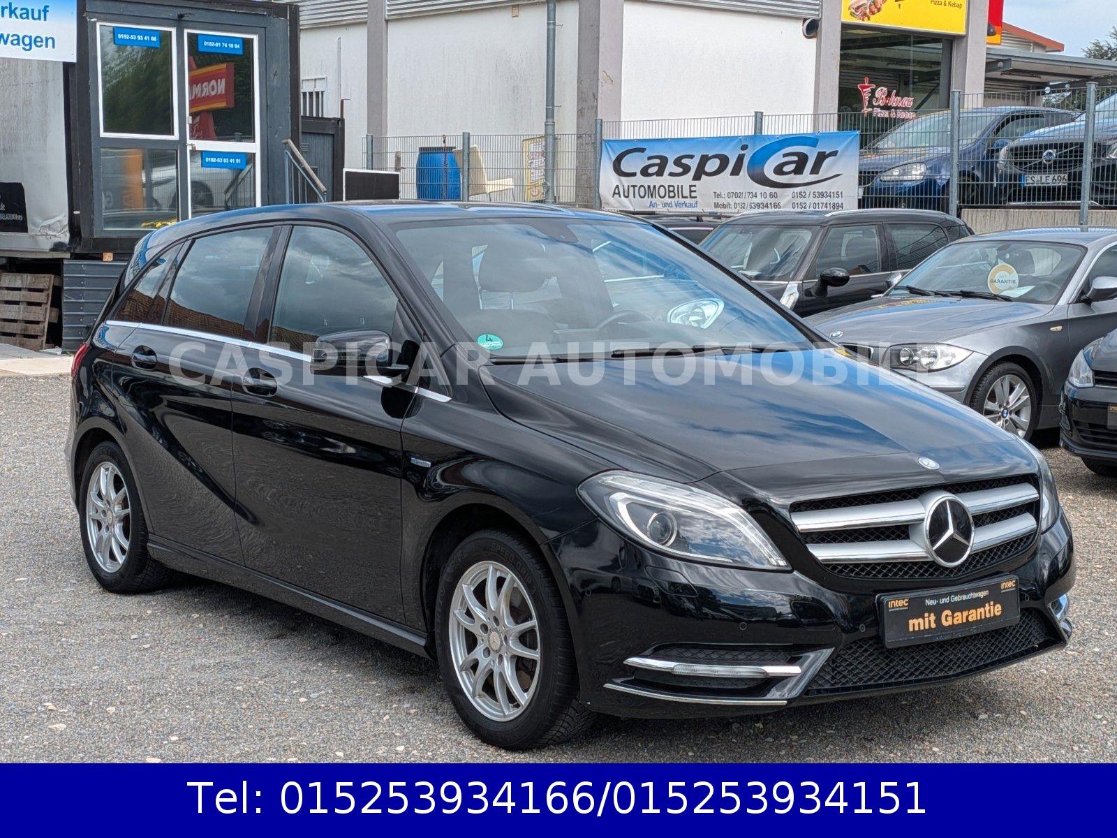 Mercedes-Benz B 200, NAVI,SHZ,PDC,BI-XENON,8 FACH BER..,1.HAND
