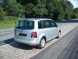 Volkswagen Touran 1.4 TSI Highline - gebrauchte VW Touran aus dem Jahr 2009