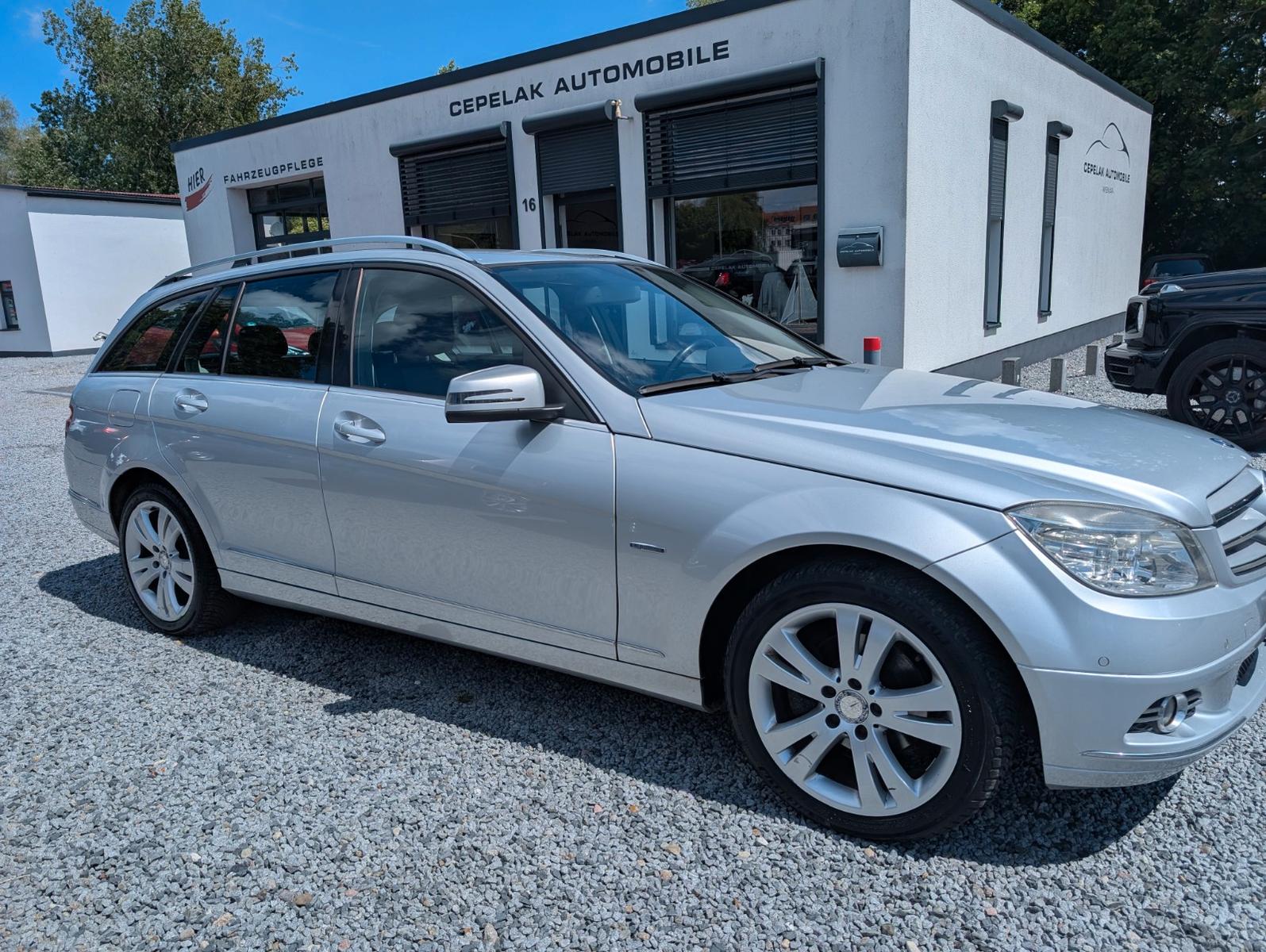 Mercedes-Benz C 180 T CGI BlueEfficiency Automatik/ Tüv Neu