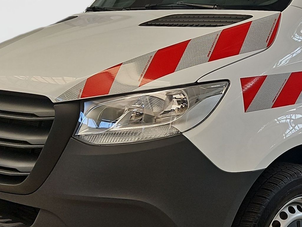 Fahrzeugabbildung Mercedes-Benz Sprinter 317 Kasten PRO L2H2 3,5tAHK STHZ Regale