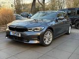 BMW 330i Touring Advantage Automatic Advantage - BMW 330 in Gelsenkirchen