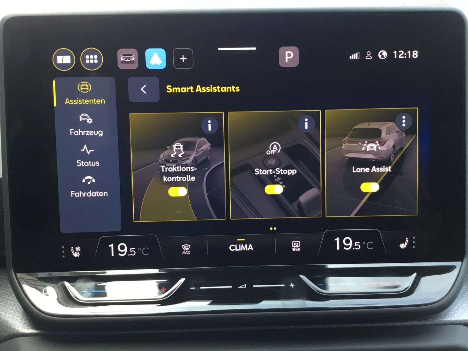 Fahrzeugabbildung SEAT Leon 1.5 eTSI Style DSG Sportstourer+LED+ACC+AHK