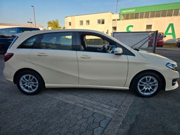 Mercedes B 180 - 12